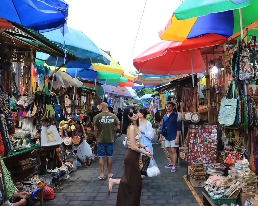 Exploring Ubud Art Market, Bali