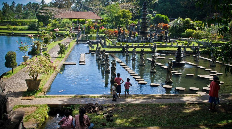 Embrace Tranquility and Capture Beauty at Tirta Gangga Palace