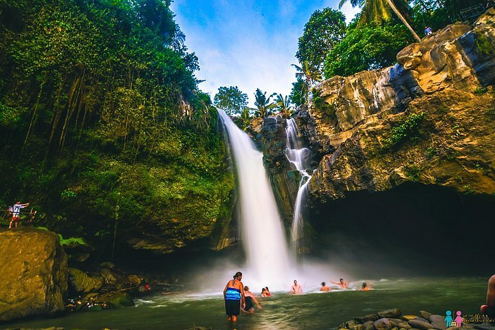 The breathtaking splendor of Tegenungan Waterfall in Bali.